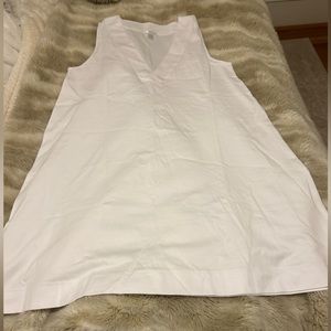 Lake v-neck night gown